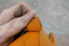 将图片加载到图库查看器，HERMES BOLIDE 35 Graine Couchevel leather Jaune □A刻印 Shoulder bag 800020121
