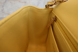 CHANEL/シャネル ミニマトラッセシングルフラップチェーンショルダーバッグ ラムスキン イエロー/ゴールド金具 ショルダーバッグ 700070095