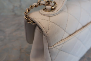 CHANEL/シャネル マトラッセショルダーバッグ キャビアスキン ホワイト/ゴールド金具 ショルダーバッグ 700070099