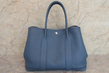 将图片加载到图库查看器，HERMES GARDEN PARTY PM Negonda leather Blue brighton X刻印 Tote bag 600070077
