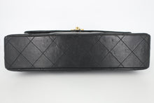 画像をギャラリービューアに読み込む, CHANEL/シャネル パリ限定マトラッセダブルフラップチェーンショルダーバッグ ラムスキン ブラック/ゴールド金具 ショルダーバッグ 800100050
