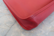 Load image into Gallery viewer, HERMES VESPA PM Graine Couchevel leather Rouge vif □A Engraving Shoulder bag 700080107
