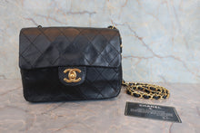 将图片加载到图库查看器，CHANEL/香奈儿 迷你CF 单盖 链条包 羊皮 Black/Gold hadware(黑色/金色金属) 肩背包 800050135
