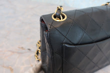 将图片加载到图库查看器，CHANEL/香奈儿 迷你CF 单盖 链条包 羊皮 Black/Gold hadware(黑色/金色金属) 肩背包 800050135
