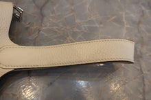 Load image into Gallery viewer, HERMES PICOTIN LOCK MM Clemence leather Nata Z Engraving Hand bag 700120100
