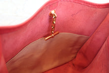 Load image into Gallery viewer, HERMES VESPA PM Graine Couchevel leather Rouge vif □A Engraving Shoulder bag 700080107
