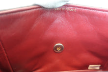 将图片加载到图库查看器，CHANEL/香奈儿 迷你CF 单盖 链条包 羊皮 Black/Gold hadware(黑色/金色金属) 肩背包 800050135
