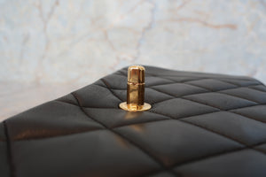 CHANEL/シャネル ダイアナマトラッセチェーンショルダーバッグ ラムスキン ブラック/ゴールド金具 ショルダーバッグ 700090189