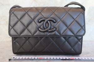 CHANEL/シャネル マトラッセショルダーバッグ ラムスキン ブラック/ゴールド金具 ショルダーバッグ 700090233