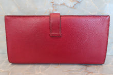 Load image into Gallery viewer, HERMES Bearn Soufflet Epsom leather Rouge garance □R Engraving Wallet 600040113
