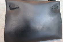 Load image into Gallery viewer, HERMES KELLY 32 Box carf leather Black Hand bag 700070105
