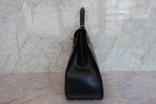 Load image into Gallery viewer, HERMES KELLY 32 Box carf leather Black Hand bag 700070105
