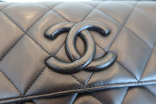 画像をギャラリービューアに読み込む, CHANEL/シャネル マトラッセショルダーバッグ ラムスキン ブラック/ゴールド金具 ショルダーバッグ 700090233
