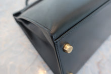 Load image into Gallery viewer, HERMES KELLY 32 Box carf leather Black Hand bag 700070105
