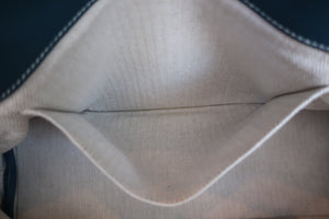 HERMES BOLIDE RELAX 35 Novillo leather Colvert T Engraving Hand bag 600060023