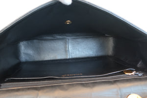 CHANEL/シャネル 中マトラッセシングルフラップチェーンショルダーバッグ ラムスキン ブラック/ゴールド金具 ショルダーバッグ 700080154