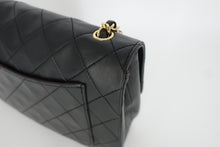 画像をギャラリービューアに読み込む, CHANEL/シャネル マトラッセチェーンショルダーバッグ ラムスキン ブラック/ゴールド金具 ショルダーバッグ 800100060
