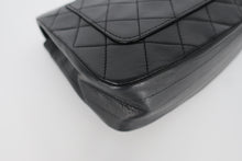 画像をギャラリービューアに読み込む, CHANEL/シャネル マトラッセチェーンショルダーバッグ ラムスキン ブラック/ゴールド金具 ショルダーバッグ 800100060
