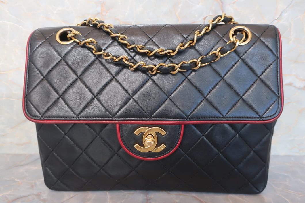 CHANEL Matelasse chain shoulder bag Lambskin Black/Red/Gold hadware Shoulder bag 600110008