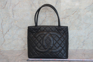 CHANEL/シャネル 復刻トート キャビアスキン ブラック/ゴールド金具 トートバッグ 700080156