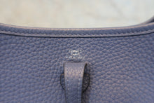 画像をギャラリービューアに読み込む, HERMES／エルメス エブリンTPM トリヨンクレマンス ブルーブライトン C刻印 ショルダーバッグ 800080105

