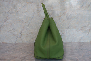 HERMES GARDEN PARTY PM Negonda leather Anise green □M刻印 Tote bag 600080204