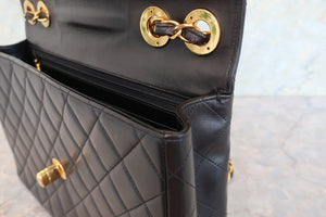CHANEL/シャネル 中マトラッセシングルフラップチェーンショルダーバッグ ラムスキン ブラック/ゴールド金具 ショルダーバッグ 700090200