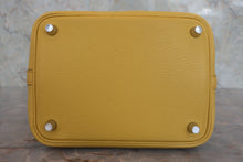 Load image into Gallery viewer, HERMES PICOTIN LOCK PM Clemence leather Sun W Engraving Hand bag 800070080
