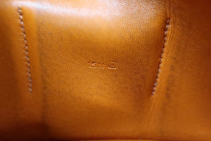 HERMES Dogon GM Togo leather Orange □H刻印 Wallet 600040084