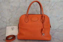 Load image into Gallery viewer, HERMES／BOLIDE 31 Clemence leather Orange □I Engraving Shoulder bag 600070142
