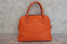 Load image into Gallery viewer, HERMES／BOLIDE 31 Clemence leather Orange □I Engraving Shoulder bag 600070142
