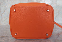 画像をギャラリービューアに読み込む, HERMES／エルメス ピコタンロックＭＭ トリヨンクレマンス オレンジ □N刻印 ハンドバッグ 700100185
