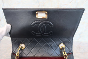 CHANEL/シャネル 2.55台形チェーンショルダーバッグ ラムスキン ブラック/ゴールド金具 ショルダーバッグ 700080155