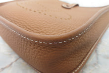 Load image into Gallery viewer, HERMES  EVELYNE TPM Clemence leather Gold B Engraving Shoulder bag600120190
