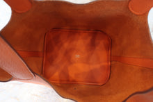 画像をギャラリービューアに読み込む, HERMES／エルメス ピコタンロックＭＭ トリヨンクレマンス オレンジ □N刻印 ハンドバッグ 700100185
