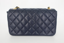 将图片加载到图库查看器，CHANEL/香奈儿 迷你CF 链条包 羊皮 Navy/Gold hardware(藏蓝色/金色金属) 肩背包 800100041

