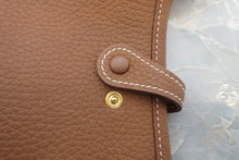 Load image into Gallery viewer, HERMES  EVELYNE TPM Clemence leather Gold B Engraving Shoulder bag600120190
