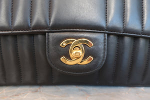 CHANEL/シャネル マドモアゼルチェーンショルダーバッグ ラムスキン ブラック/ゴールド金具 ショルダーバッグ 600100220