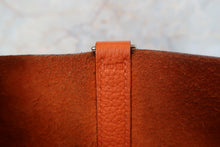 画像をギャラリービューアに読み込む, HERMES／エルメス ピコタンロックＭＭ トリヨンクレマンス オレンジ □N刻印 ハンドバッグ 700100185
