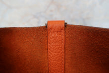 画像をギャラリービューアに読み込む, HERMES／エルメス ピコタンロックＭＭ トリヨンクレマンス オレンジ □N刻印 ハンドバッグ 700100185
