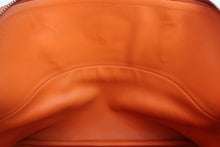 Load image into Gallery viewer, HERMES／BOLIDE 31 Clemence leather Orange □I Engraving Shoulder bag 600070142
