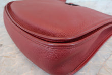 将图片加载到图库查看器，HERMES  EVELYNE 2GM Clemence leather Rouge H Shoulder bag 700040123

