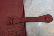 将图片加载到图库查看器，HERMES  EVELYNE 2GM Clemence leather Rouge H Shoulder bag 700040123
