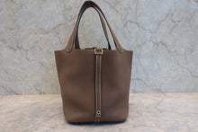 将图片加载到图库查看器，HERMES PICOTIN LOCK MM Clemence leather Etoupe gray D刻印 Hand bag 800080178
