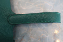 Load image into Gallery viewer, HERMES PICOTIN LOCK PM Clemence leather Malachite X Engraving Hand bag 600070072
