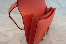 画像をギャラリービューアに読み込む, HERMES／エルメス コンスタンス3 ミニ ヴォーエプソン ルージュピヴォワンヌ X刻印 ショルダーバッグ 500100003
