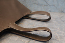 将图片加载到图库查看器，HERMES PICOTIN LOCK MM Clemence leather Etoupe gray D刻印 Hand bag 800080178
