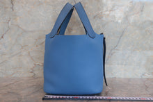 画像をギャラリービューアに読み込む, HERMES／エルメス ピコタンロックタッチＰＭ トリヨンクレマンス/ヴォースイフト ブルーパラダイス ハンドバッグ T刻印 700110008
