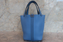 画像をギャラリービューアに読み込む, HERMES／エルメス ピコタンロックタッチＰＭ トリヨンクレマンス/ヴォースイフト ブルーパラダイス ハンドバッグ T刻印 700110008
