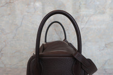 将图片加载到图库查看器，HERMES LINDY 30 Clemence leather Chocolat □J刻印 Shoulder bag 600080222
